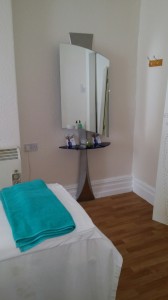 Room 5 LL Mirror